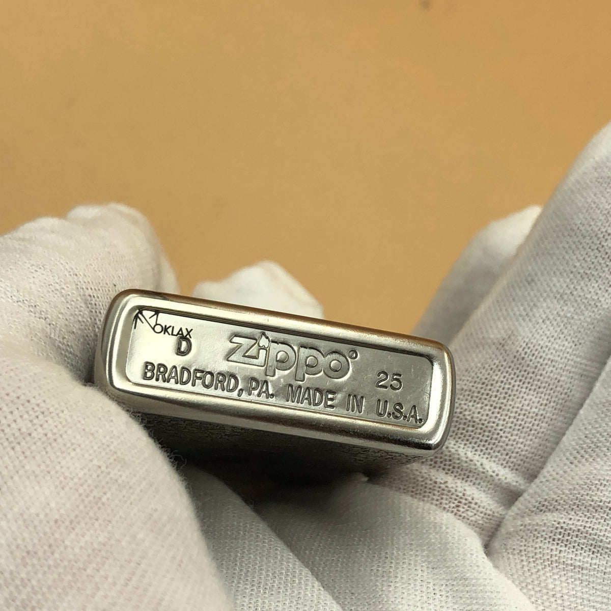 Zippo Classic Street Chrome(Silver) 207 – Limited Attack on Titan Edition (#001/100)