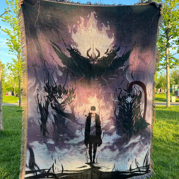 Solo Leveling Woven Blanket – Anime Throw Blanket with Sung Jin-Woo Design – Soft & Durable Anime Decor for Fans