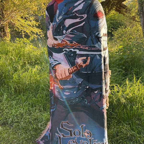Solo Leveling Woven Blanket – Anime Throw Blanket with Sung Jin-Woo Design – Soft & Durable Anime Decor for Fans
