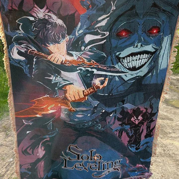 Solo Leveling Woven Blanket – Anime Throw Blanket with Sung Jin-Woo Design – Soft & Durable Anime Decor for Fans